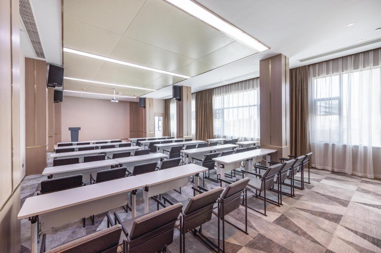 Atour Hotel Haikou East High-Speed Railway Station Xueyuan Road Binlian Exterior photo